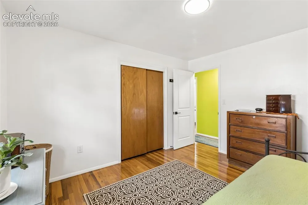 207 Beckers Lane Manitou Springs, CO 80829