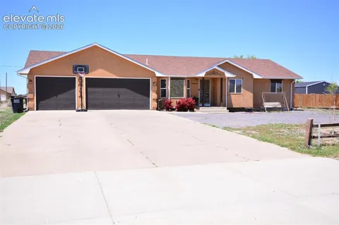 671 McCulloch Boulevard