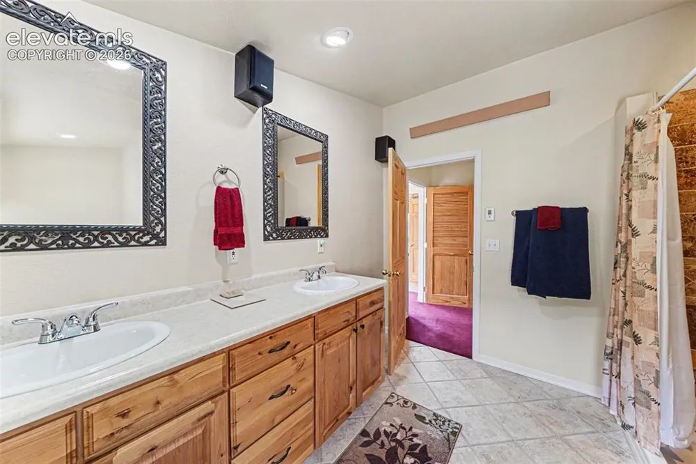 610 Matterhorn Circle Westcliffe, CO 81252