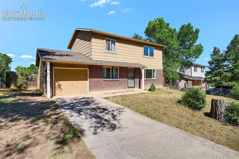 2133 Pepperwood Drive