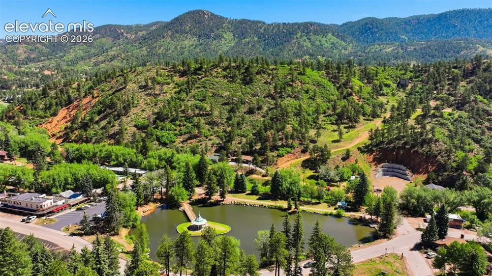 10420 El Paso Avenue Green Mountain Falls, CO 80819