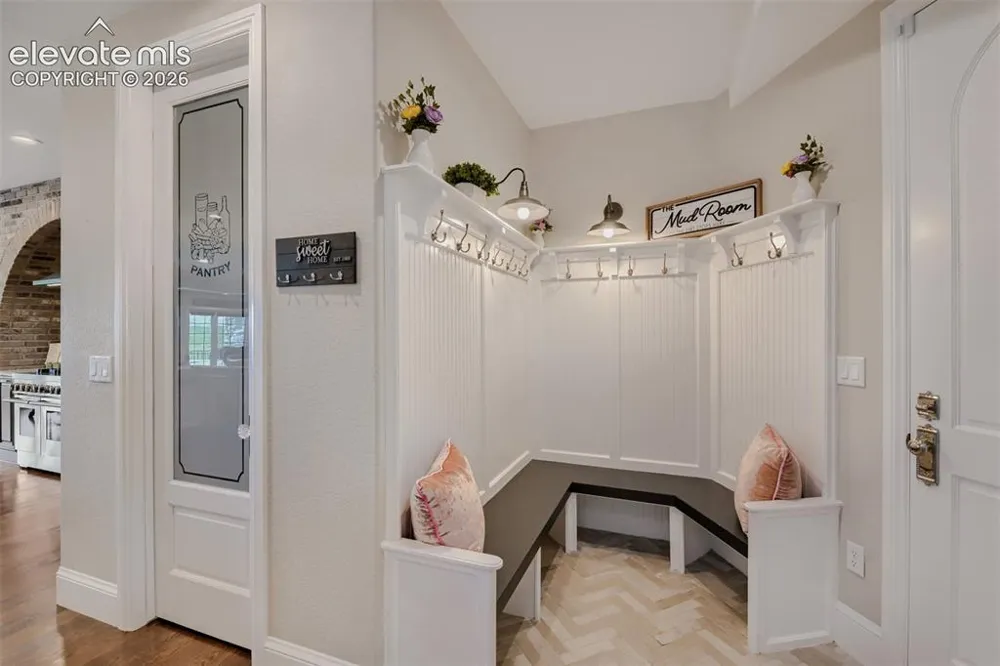 25995 Cave Spring Trail Elbert, CO 80106