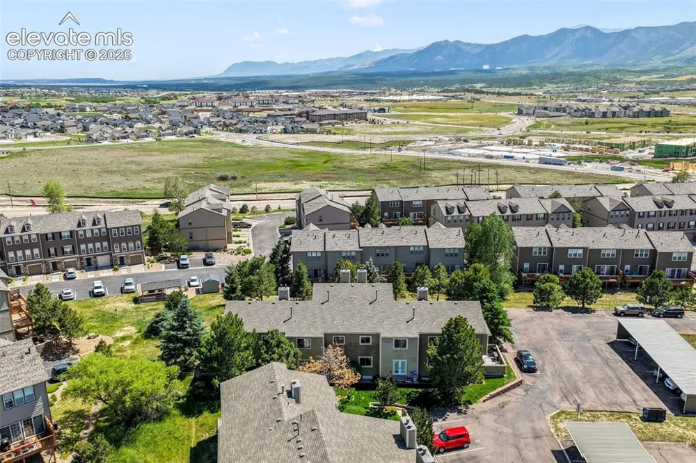 1010 Magic Lamp Way #C Monument, CO 80132