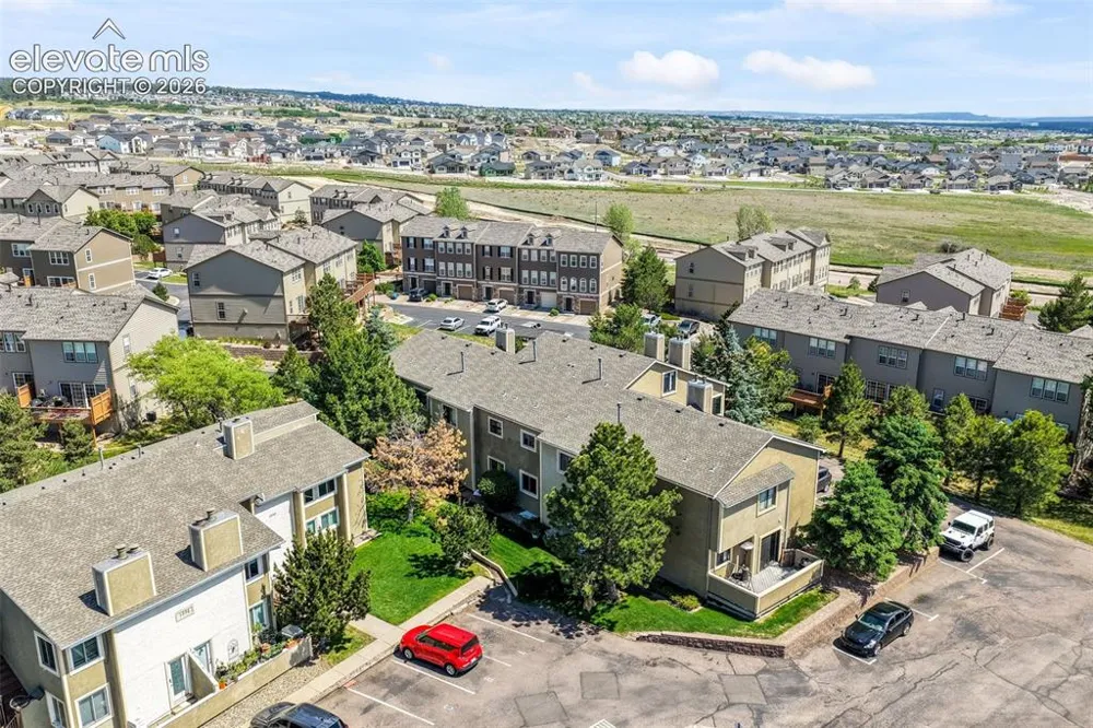 1010 Magic Lamp Way #C Monument, CO 80132