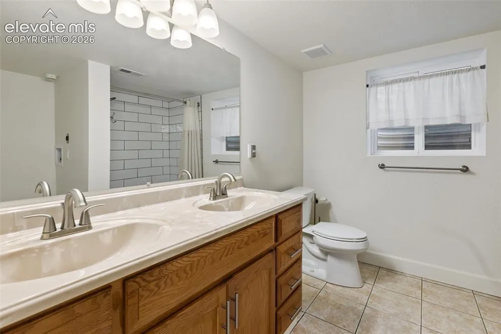 1548 Grand Avenue Canon City, CO 81212