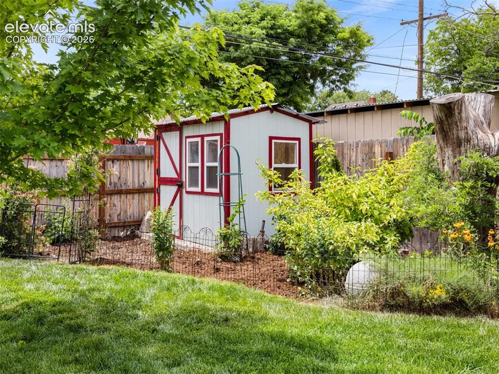 310 W Adams Avenue Pueblo, CO 81004