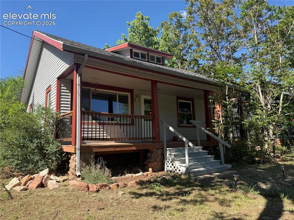 208 Iron Road Manitou Springs, CO 80829