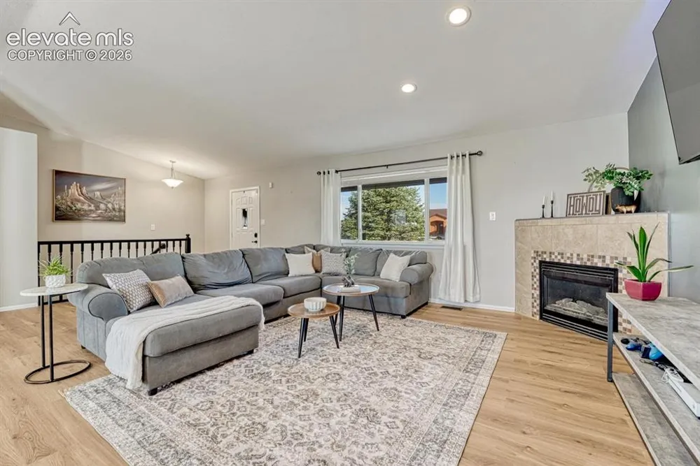 831 E Paseo Dorado Drive Pueblo West, CO 81007