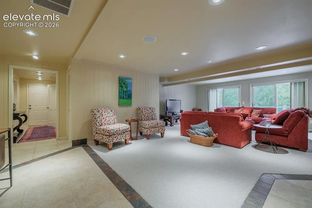 6100 Elk Valley Road Divide, CO 80814