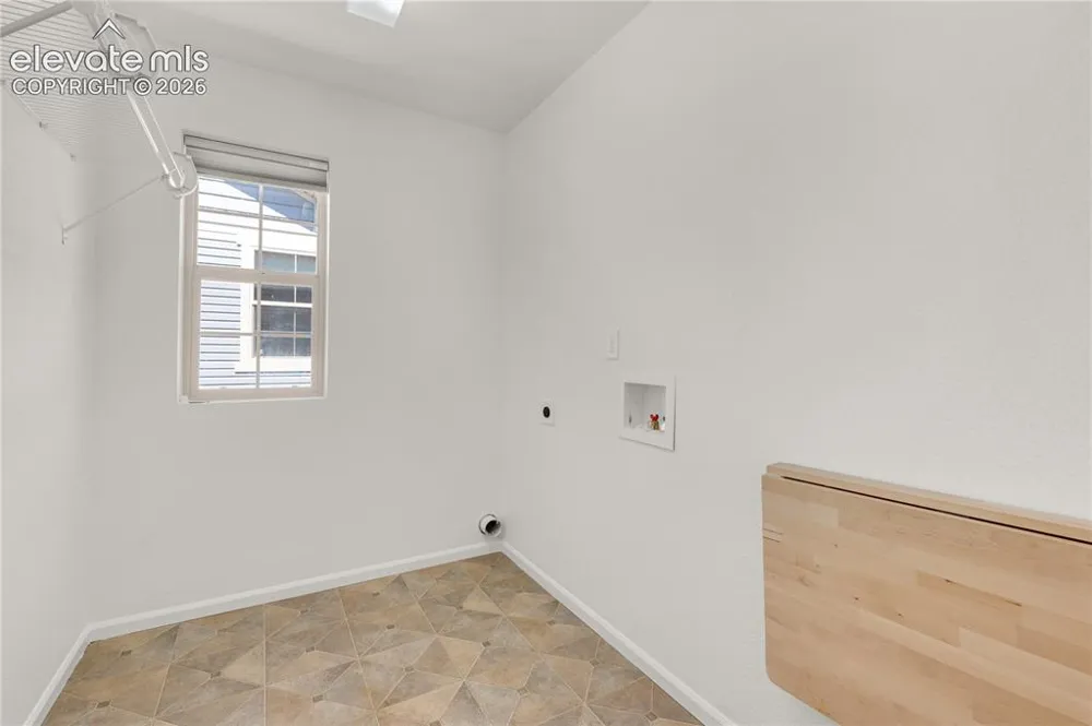 8276 Birch Tree Loop Colorado Springs, CO 80927