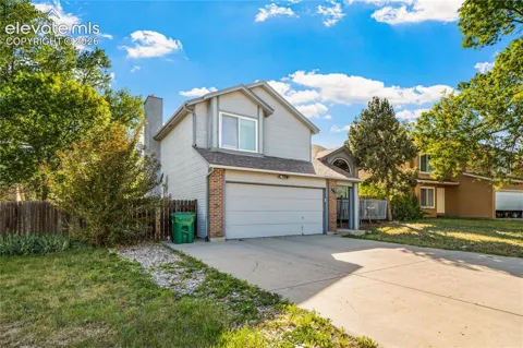 3985 Dolphin Circle