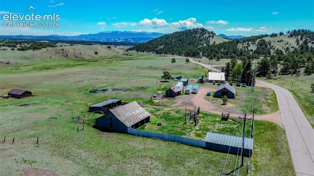 11105 County Road 102 Guffey, CO 80820
