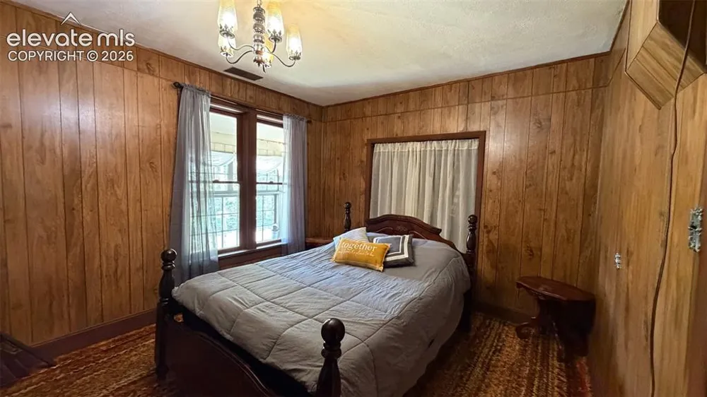 11105 County Road 102 Guffey, CO 80820