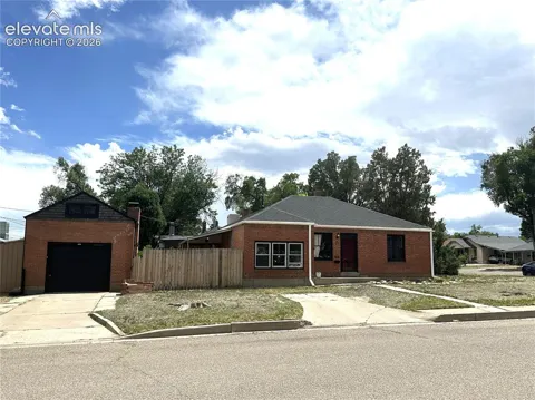 716 W 26th Street