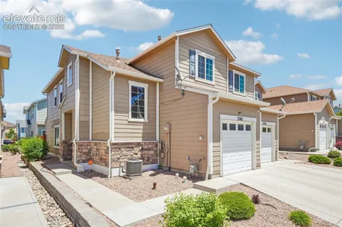 5342 Canadian Rose View