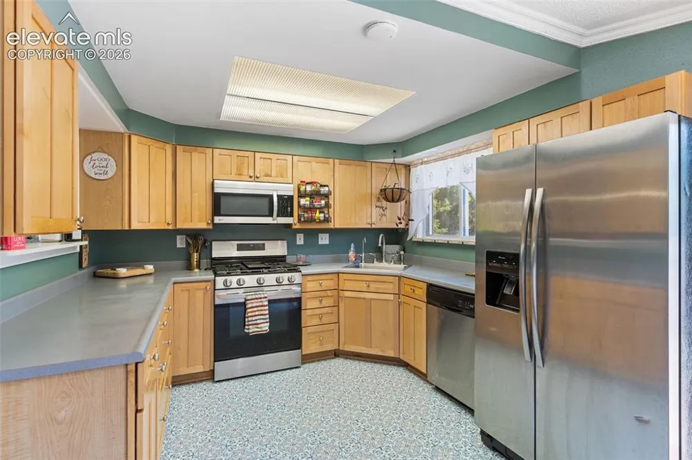 7370 Sugarloaf Terrace Fountain, CO 80817