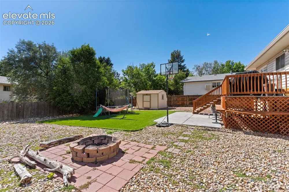 7370 Sugarloaf Terrace Fountain, CO 80817