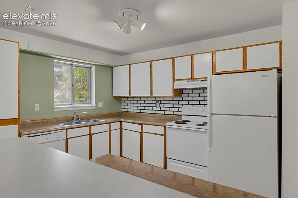 523 E Las Animas Street Colorado Springs, CO 80903