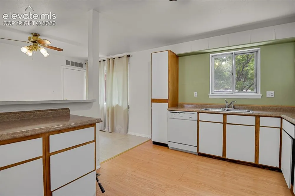 523 E Las Animas Street Colorado Springs, CO 80903