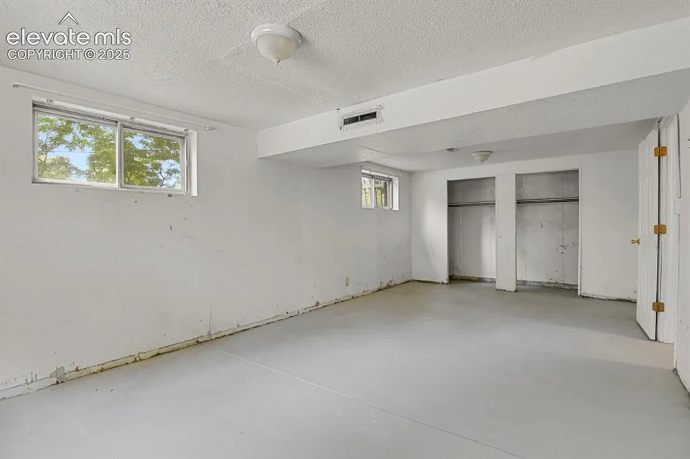523 E Las Animas Street Colorado Springs, CO 80903
