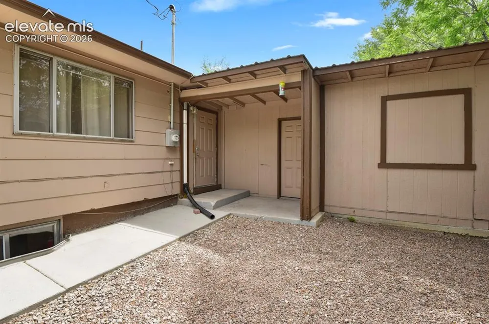 523 E Las Animas Street Colorado Springs, CO 80903