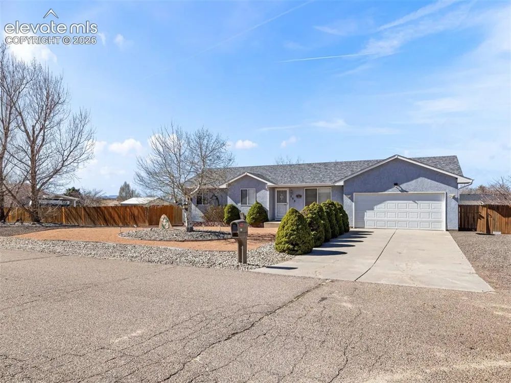 735 S Sterling Drive Pueblo, CO 81007