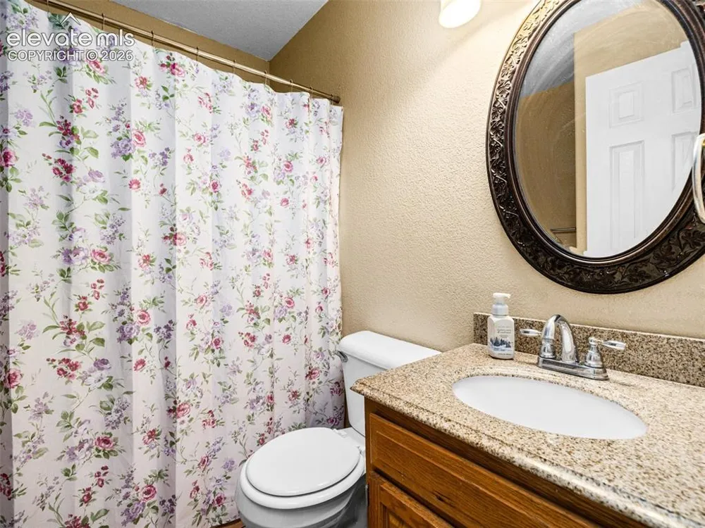 735 S Sterling Drive Pueblo, CO 81007