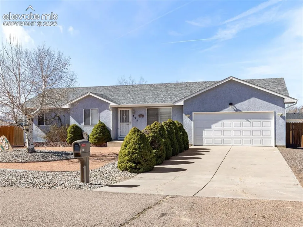 735 S Sterling Drive Pueblo, CO 81007