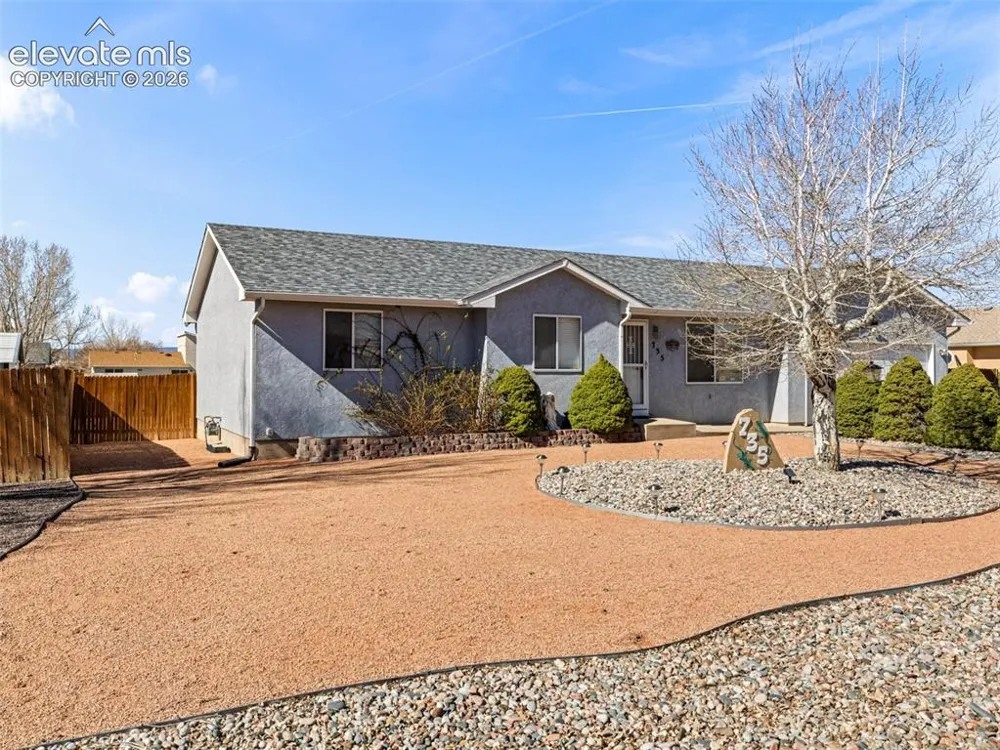 735 S Sterling Drive Pueblo, CO 81007