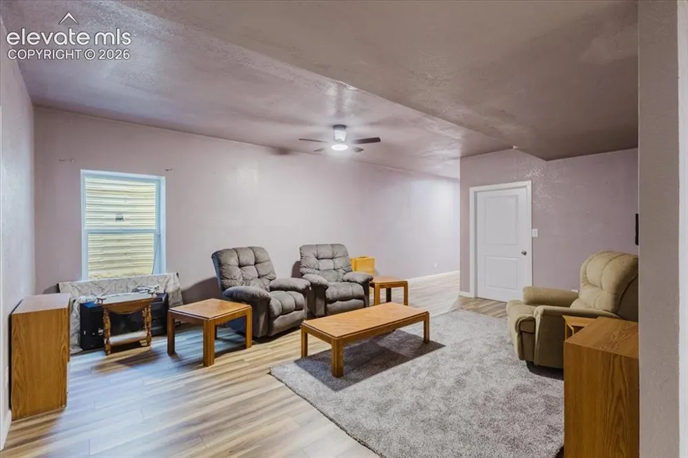 698 W McCulloch Boulevard Pueblo West, CO 81007