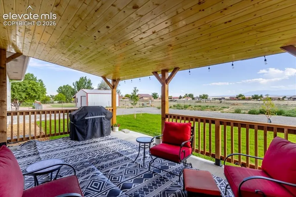 698 W McCulloch Boulevard Pueblo West, CO 81007