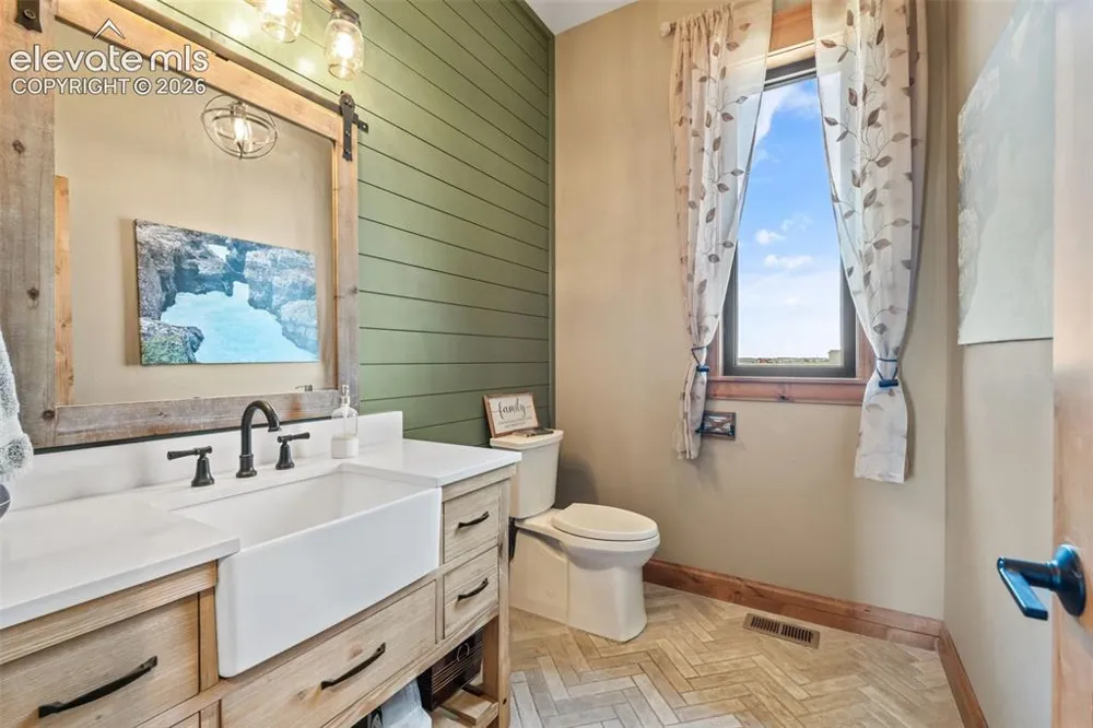 2650 Rustlers Canyon Loop Elizabeth, CO 80107
