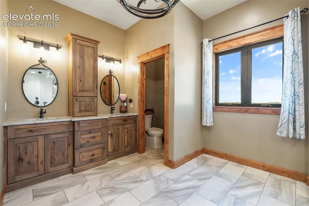 2650 Rustlers Canyon Loop Elizabeth, CO 80107