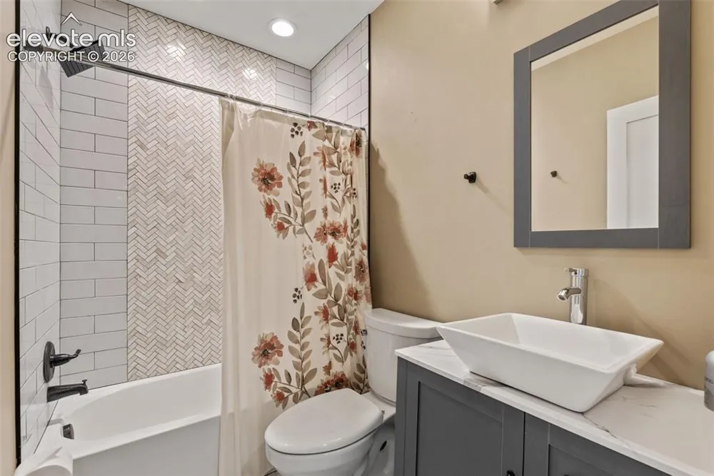 2650 Rustlers Canyon Loop Elizabeth, CO 80107