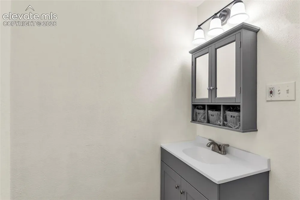 217 4th Street Canon City, CO 81212