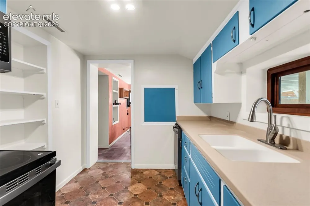 217 4th Street Canon City, CO 81212