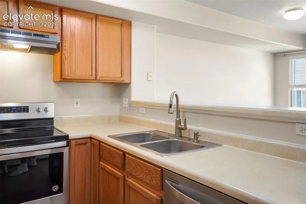 5602-5614 Towson View Colorado Springs, CO 80918