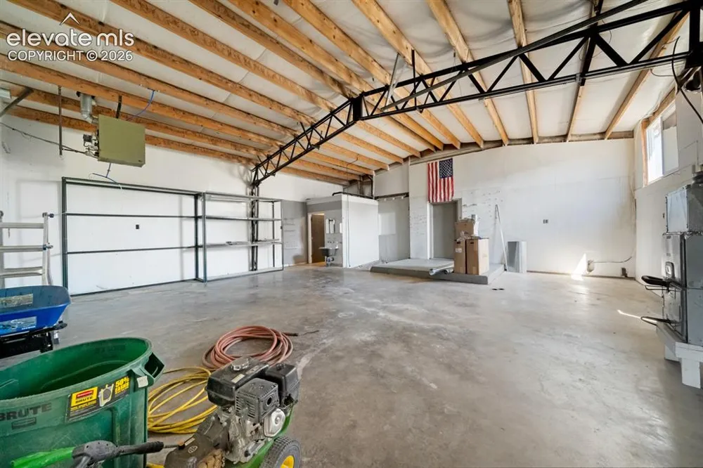 22 Iowa Avenue Colorado Springs, CO 80909