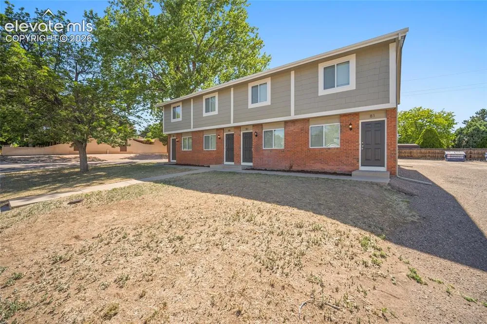 81 Castle Royal Drive #87 Pueblo, CO 81005
