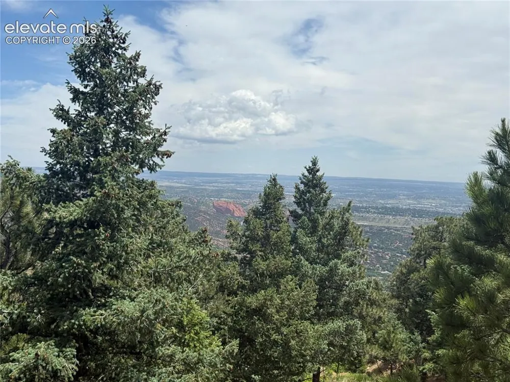 358 Sugarloaf Road Manitou Springs, CO 80829