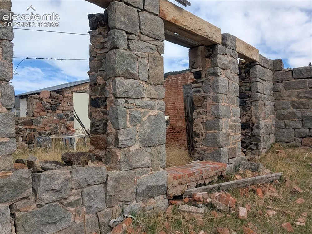 613 S 3rd Street Victor, CO 80860