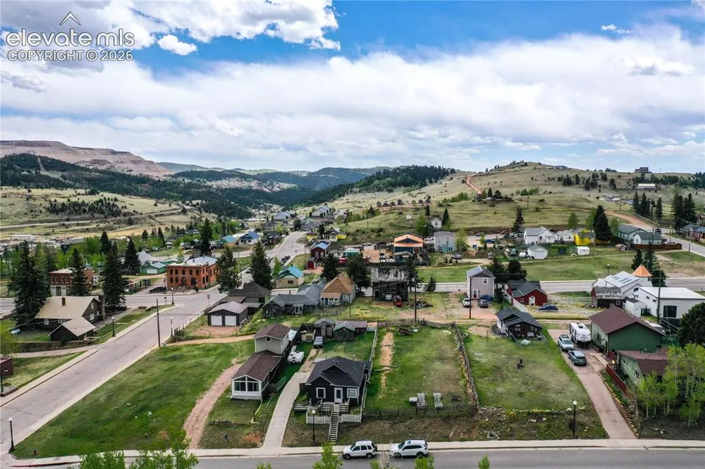 214 W Carr Avenue Cripple Creek, CO 80813