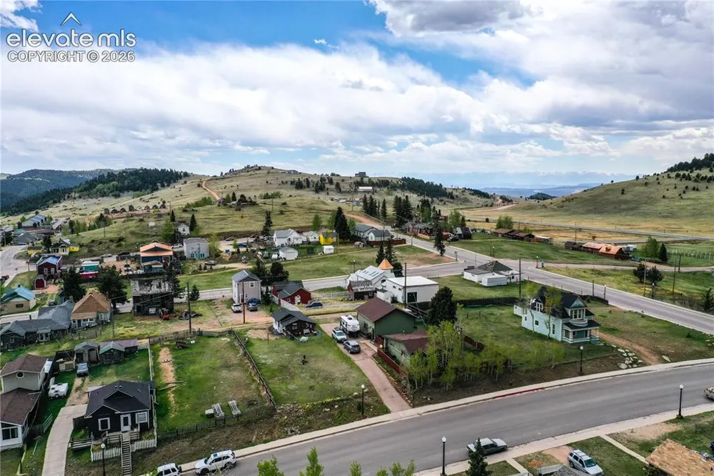 214 W Carr Avenue Cripple Creek, CO 80813