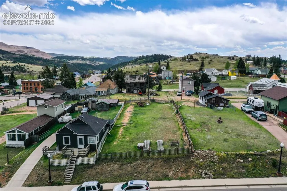 214 W Carr Avenue Cripple Creek, CO 80813
