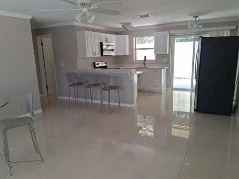 212 Palmetto Drive