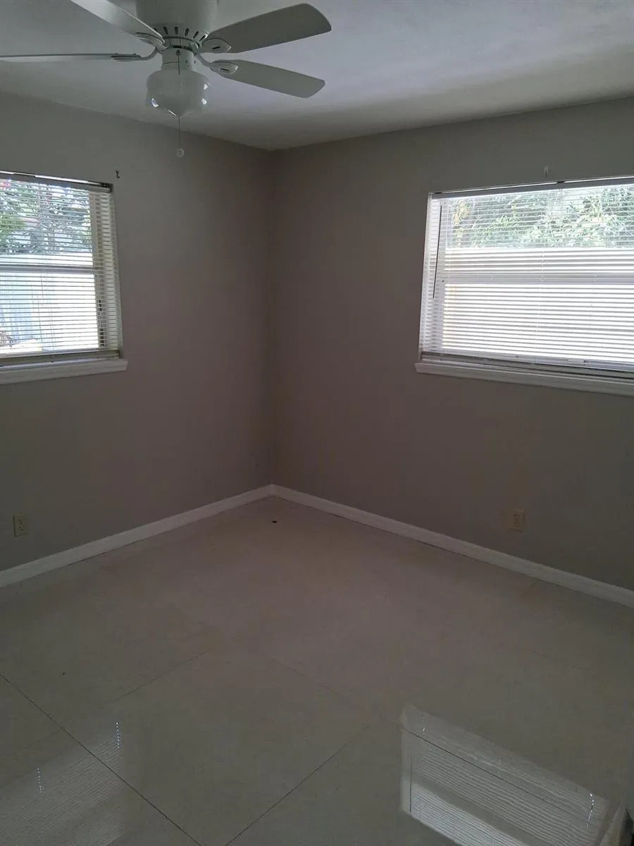 212 Palmetto Drive Lake Park, FL 33403