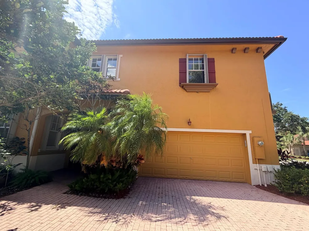 5772 NW 119th Drive Coral Springs, FL 33076