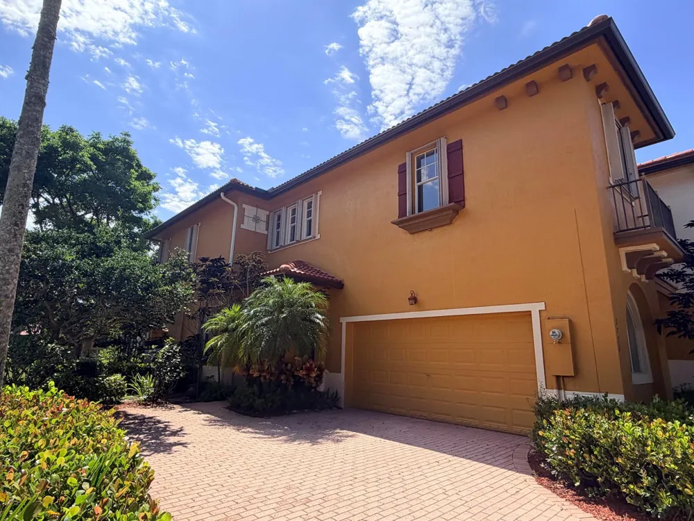 5772 NW 119th Drive Coral Springs, FL 33076