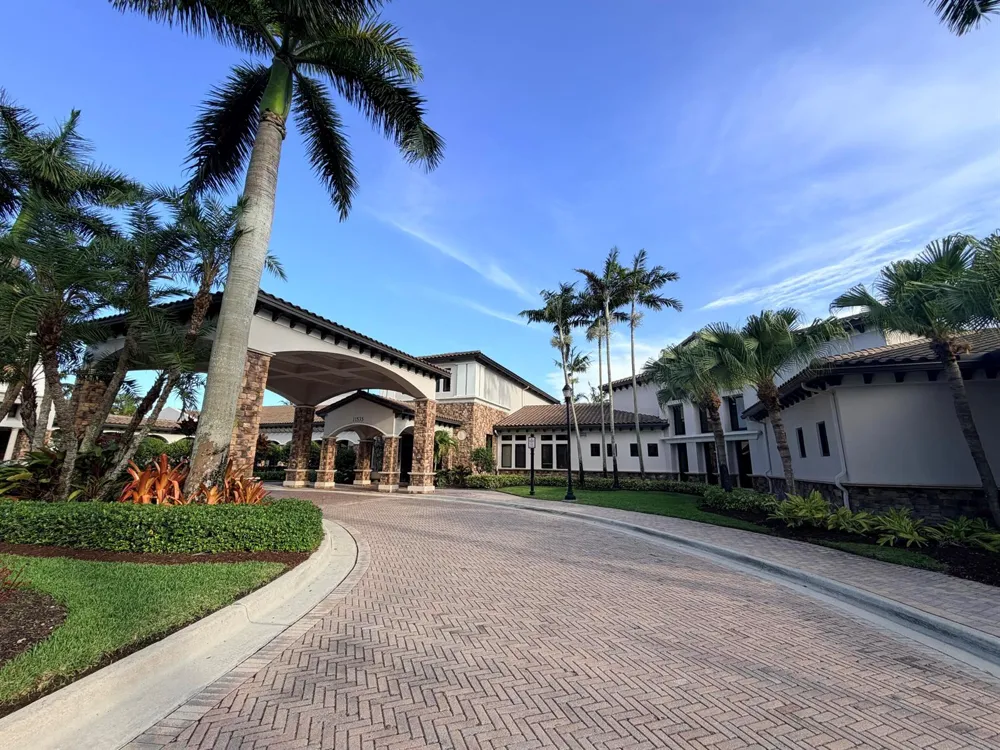 5772 NW 119th Drive Coral Springs, FL 33076