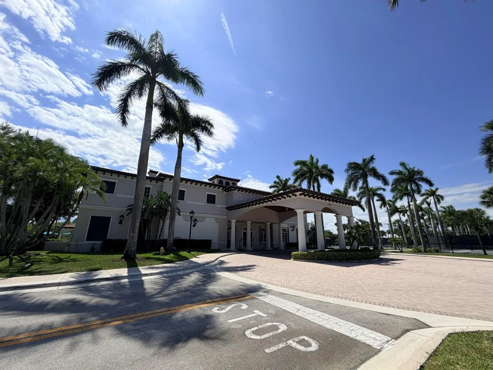 5772 NW 119th Drive Coral Springs, FL 33076
